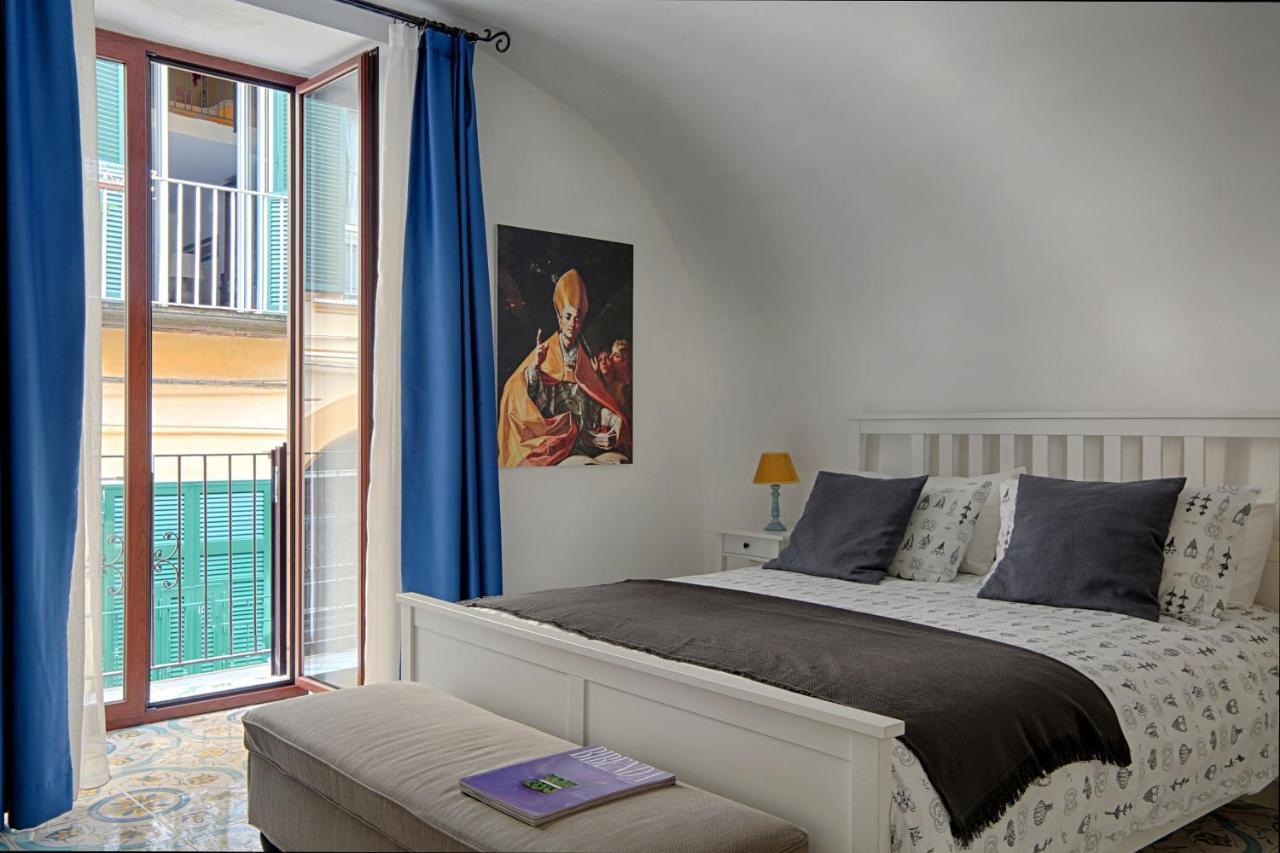 Lovely Near Via Dei Mille - Chiaia Area *